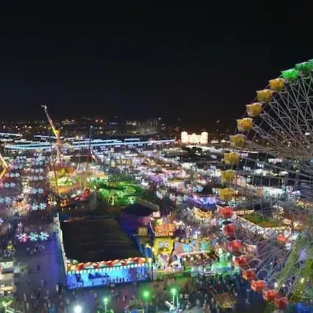 Millys House Junto A Feria Real Διαμέρισμα *