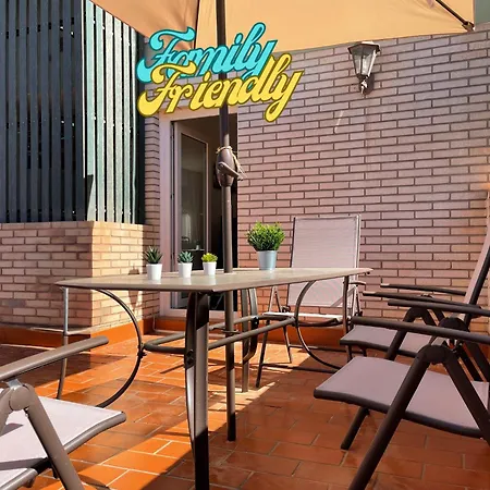 Millys House Junto A Feria Real